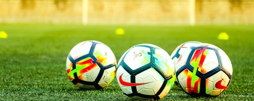 多设备同步观看体育直播的场景